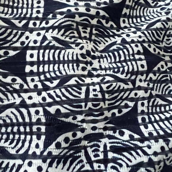 Blue & White design with rope straps & neckline - Picture 4 of 5